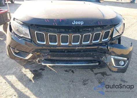 2020 Jeep Compass Limited 4X4 из США, поврежденный, VIN 3C4NJDCB7LT142313